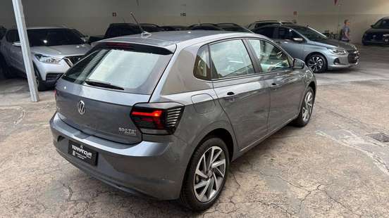 VOLKSWAGEN-POLO-2019