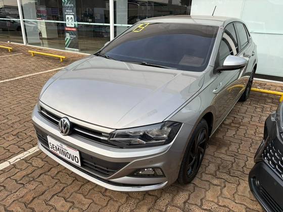 VOLKSWAGEN POLO 1.0 200 TSI HIGHLINE AUTOMÁTICO