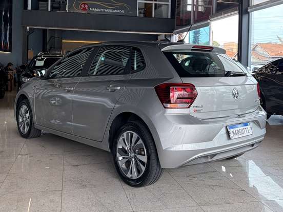VOLKSWAGEN-POLO-1.0 200 TSI HIGHLINE AUTOMÁTICO VOLKSWAGEN-POLO-2017