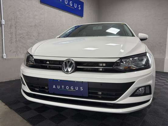 VOLKSWAGEN-POLO-1.0 200 TSI HIGHLINE AUTOMÁTICO VOLKSWAGEN-POLO-2018