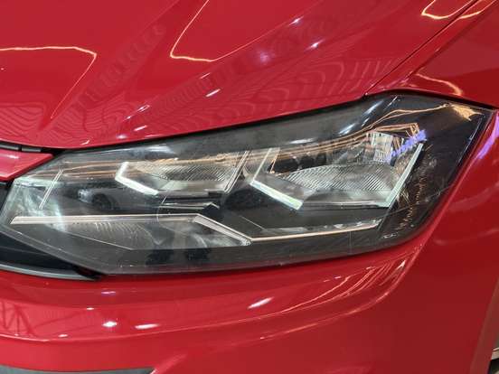 VOLKSWAGEN-POLO-1.0 200 TSI HIGHLINE AUTOMÁTICO VOLKSWAGEN-POLO-2018
