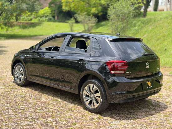 VOLKSWAGEN-POLO-2019