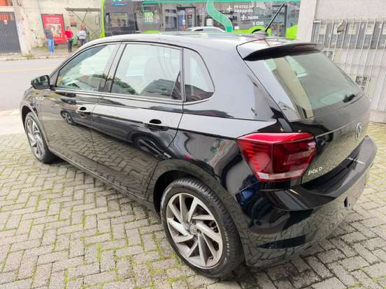 VOLKSWAGEN-POLO-2019