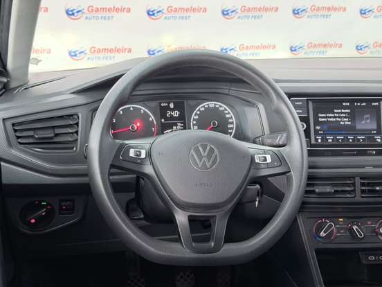 VOLKSWAGEN-POLO-2023