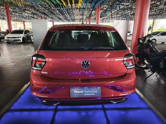 VOLKSWAGEN-POLO-2023