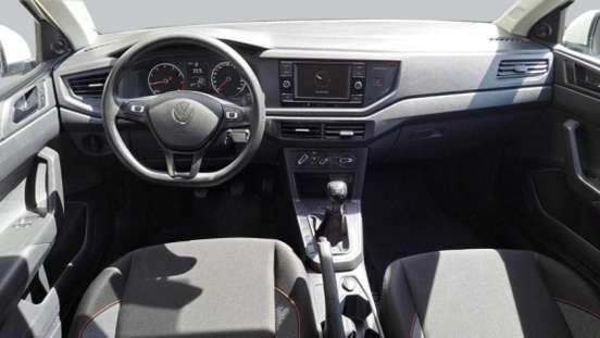 VOLKSWAGEN-POLO-2024