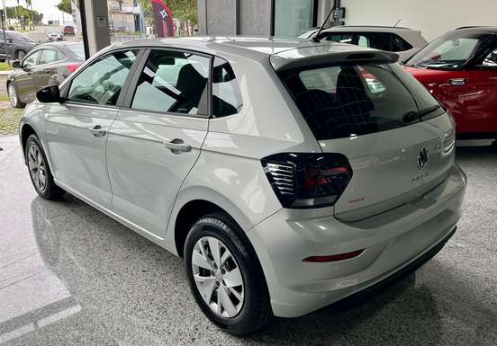 VOLKSWAGEN-POLO-2024