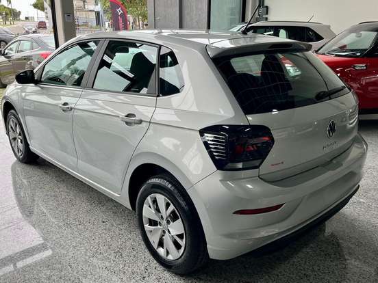 VOLKSWAGEN-POLO-1.0 MPI MANUAL VOLKSWAGEN-POLO-2024