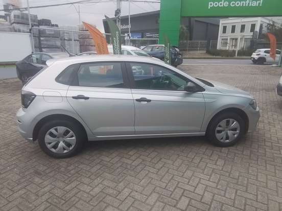 VOLKSWAGEN-POLO-2025