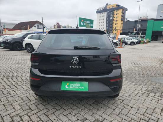 VOLKSWAGEN-POLO-2025