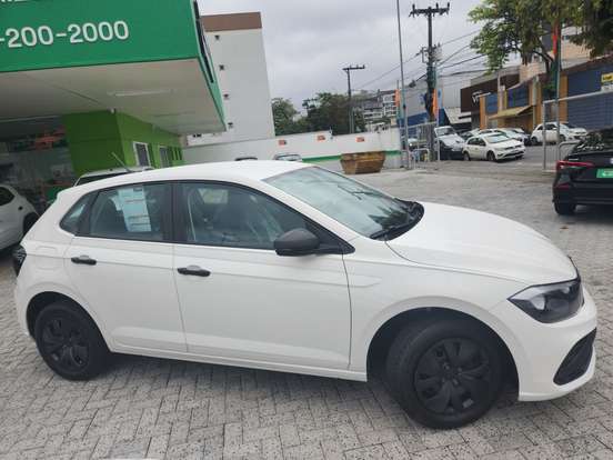 VOLKSWAGEN-POLO-2025