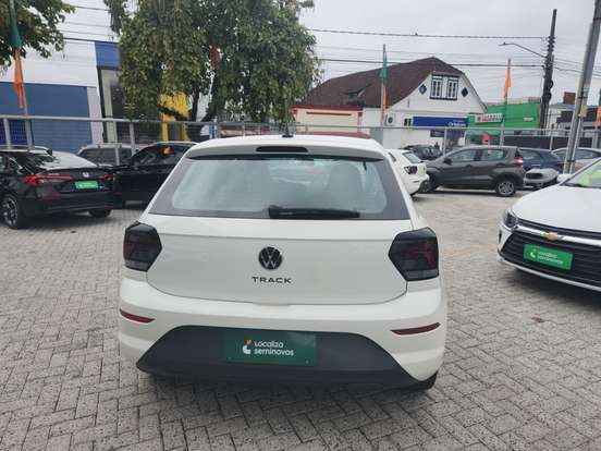 VOLKSWAGEN-POLO-2025
