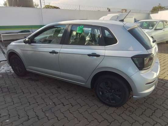VOLKSWAGEN-POLO-2025