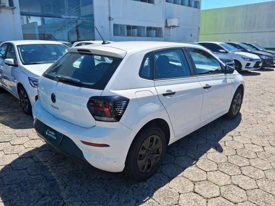 VOLKSWAGEN-POLO-2025