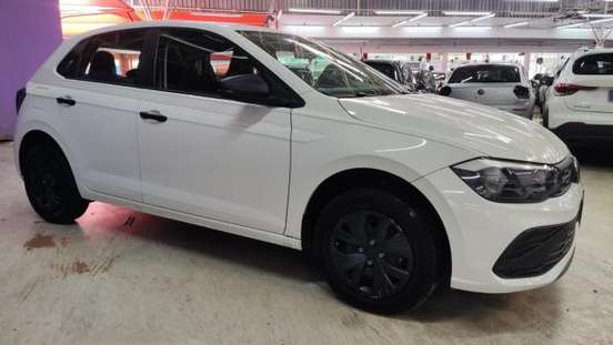 VOLKSWAGEN-POLO-2024