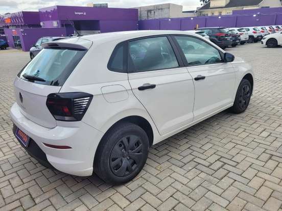 VOLKSWAGEN-POLO-2024