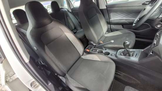 VOLKSWAGEN-POLO-2024