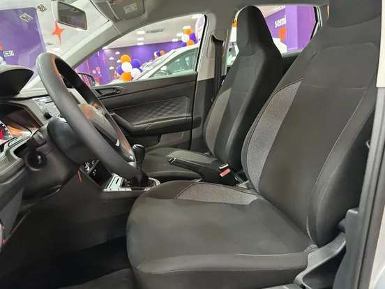VOLKSWAGEN-POLO-2024