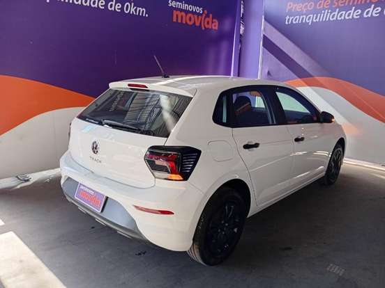 VOLKSWAGEN-POLO-2024