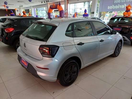 VOLKSWAGEN-POLO-2024