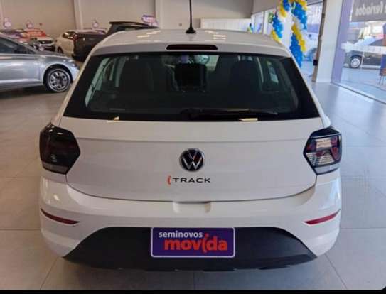 VOLKSWAGEN-POLO-2024