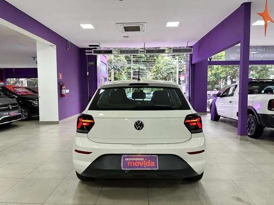 VOLKSWAGEN-POLO-2024