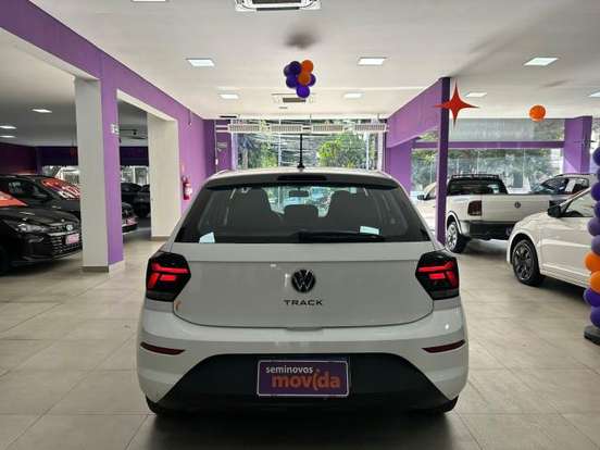 VOLKSWAGEN-POLO-2023