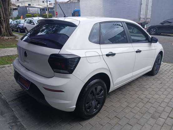 VOLKSWAGEN-POLO-2024
