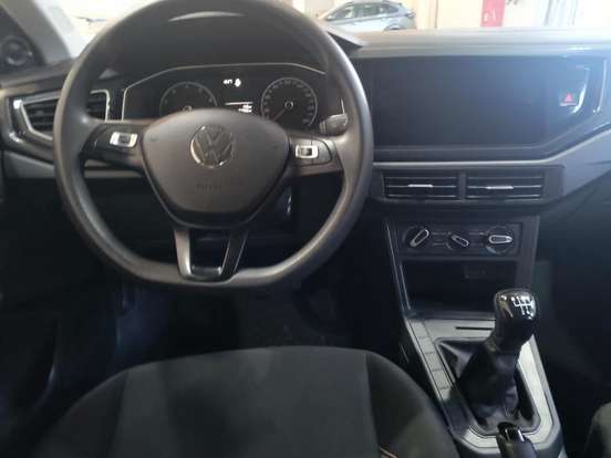 VOLKSWAGEN-POLO-2024