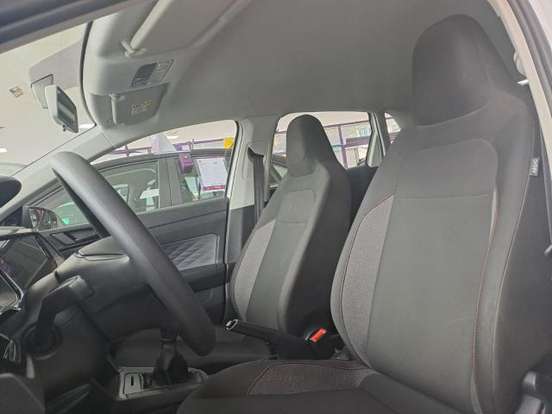 VOLKSWAGEN-POLO-2024
