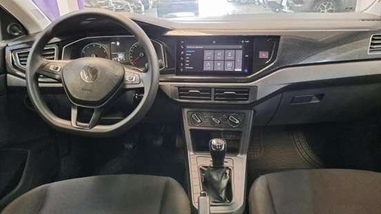 VOLKSWAGEN-POLO-2025