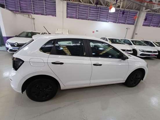 VOLKSWAGEN-POLO-2024