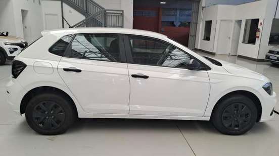 VOLKSWAGEN-POLO-2024