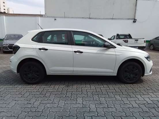 VOLKSWAGEN-POLO-1.0 MPI TRACK MANUAL VOLKSWAGEN-POLO-2025