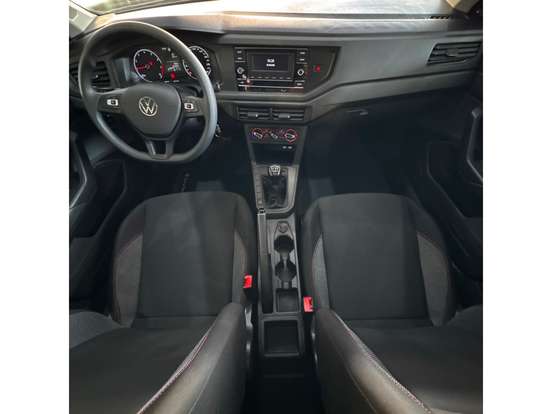 VOLKSWAGEN-POLO-2025