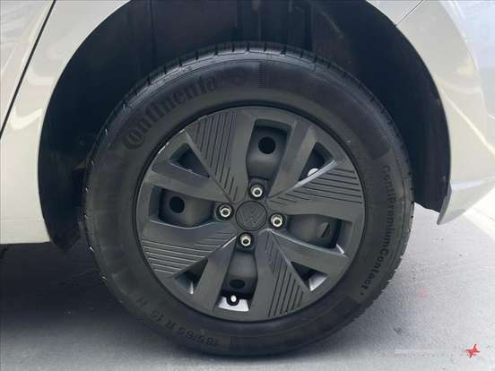 VOLKSWAGEN-POLO-2023