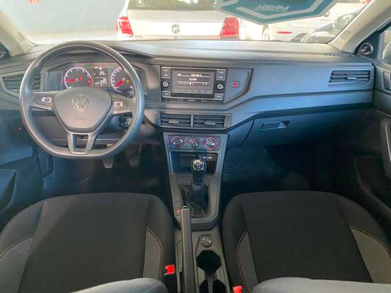 VOLKSWAGEN-POLO-2023