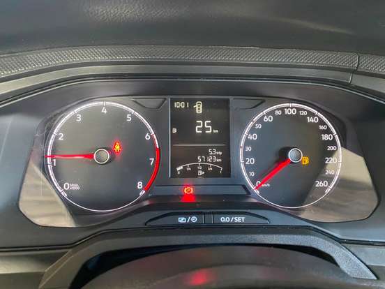 VOLKSWAGEN-POLO-2023
