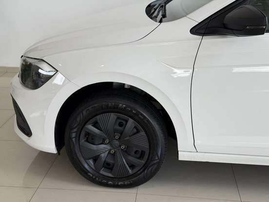 VOLKSWAGEN-POLO-2025