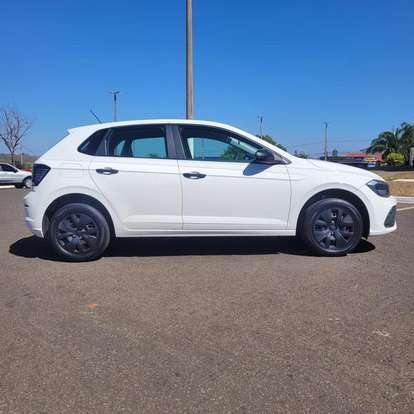 VOLKSWAGEN-POLO-2025