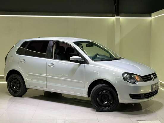 VOLKSWAGEN-POLO-1.6 MI 8V FLEX 4P MANUAL VOLKSWAGEN-POLO-2012