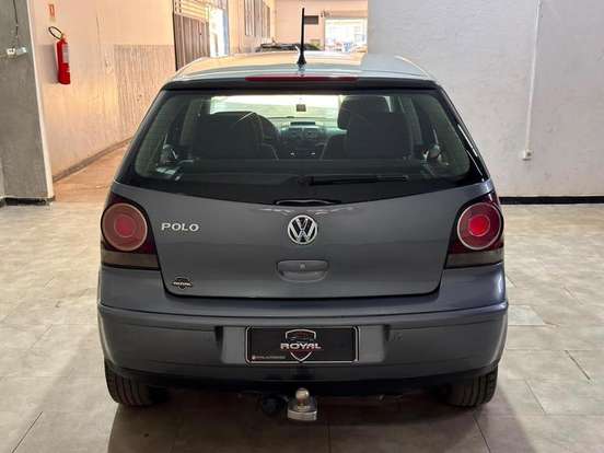 VOLKSWAGEN-POLO-2010