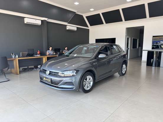 VOLKSWAGEN-POLO-2018