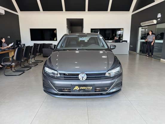 VOLKSWAGEN-POLO-2018