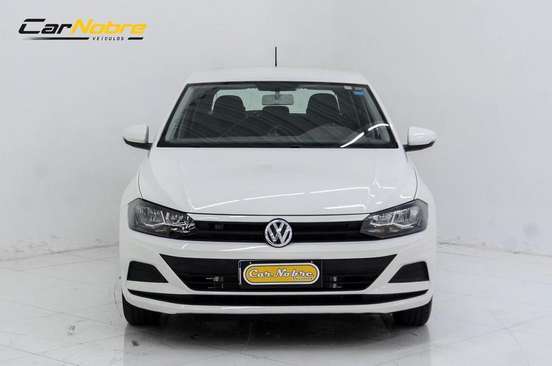 VOLKSWAGEN-POLO-2018