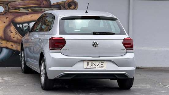 VOLKSWAGEN-POLO-2019