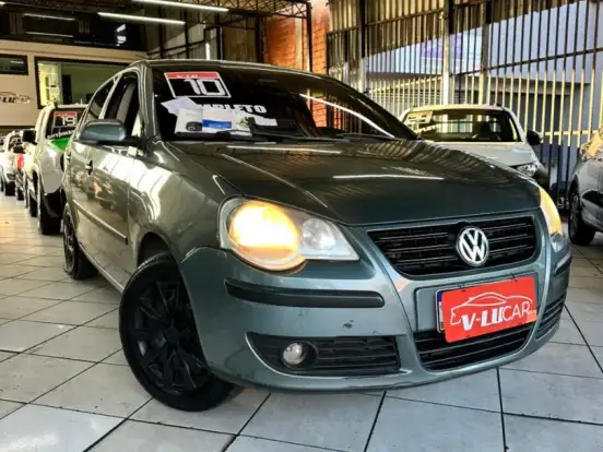 VOLKSWAGEN-POLO SEDAN-1.6 MI 8V FLEX 4P AUTOMATIZADO VOLKSWAGEN-POLO SEDAN-2010