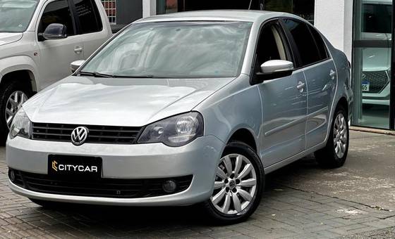 VOLKSWAGEN POLO SEDAN 1.6 MI 8V FLEX 4P MANUAL