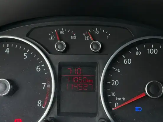 VOLKSWAGEN-SAVEIRO-1.6 MI TRENDLINE CE 8V FLEX 2P MANUAL VOLKSWAGEN-SAVEIRO-2015