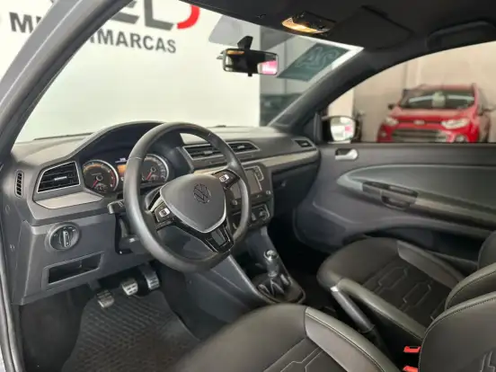 VOLKSWAGEN-SAVEIRO-2024